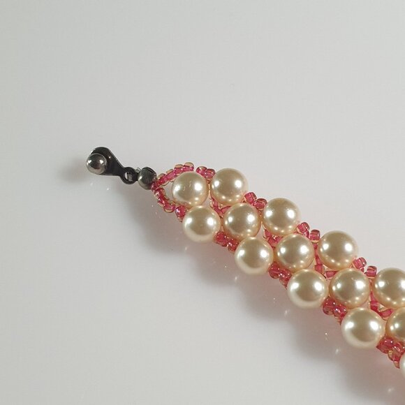 Vintage Handcrafted Faux Pearl Pink Beaded Bracelet Ball Socket Clasp Closure - Picture 6 of 7